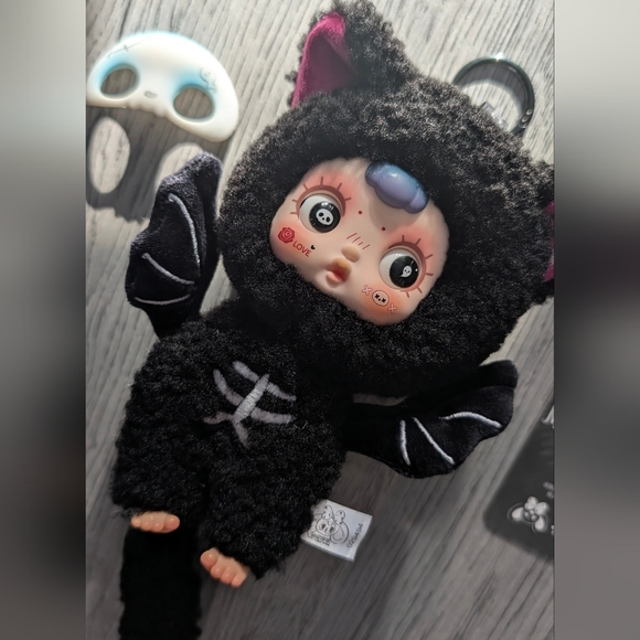 Kawaii Goth Bat Plush Bag Charm Keychain Creepy Cute Halloween - Picture 5 of 7